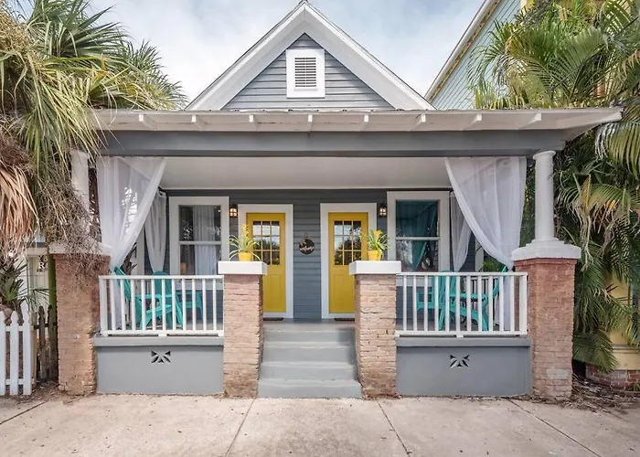 Gambino Getaway Shotgun Style Apt In The Heart Of Ybor City